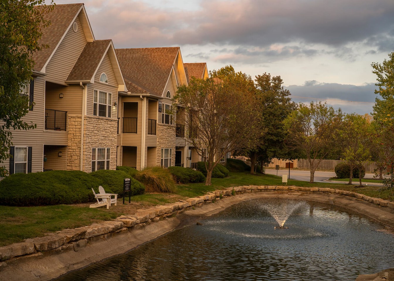 Pinnacle Pointe Apartments Image 30