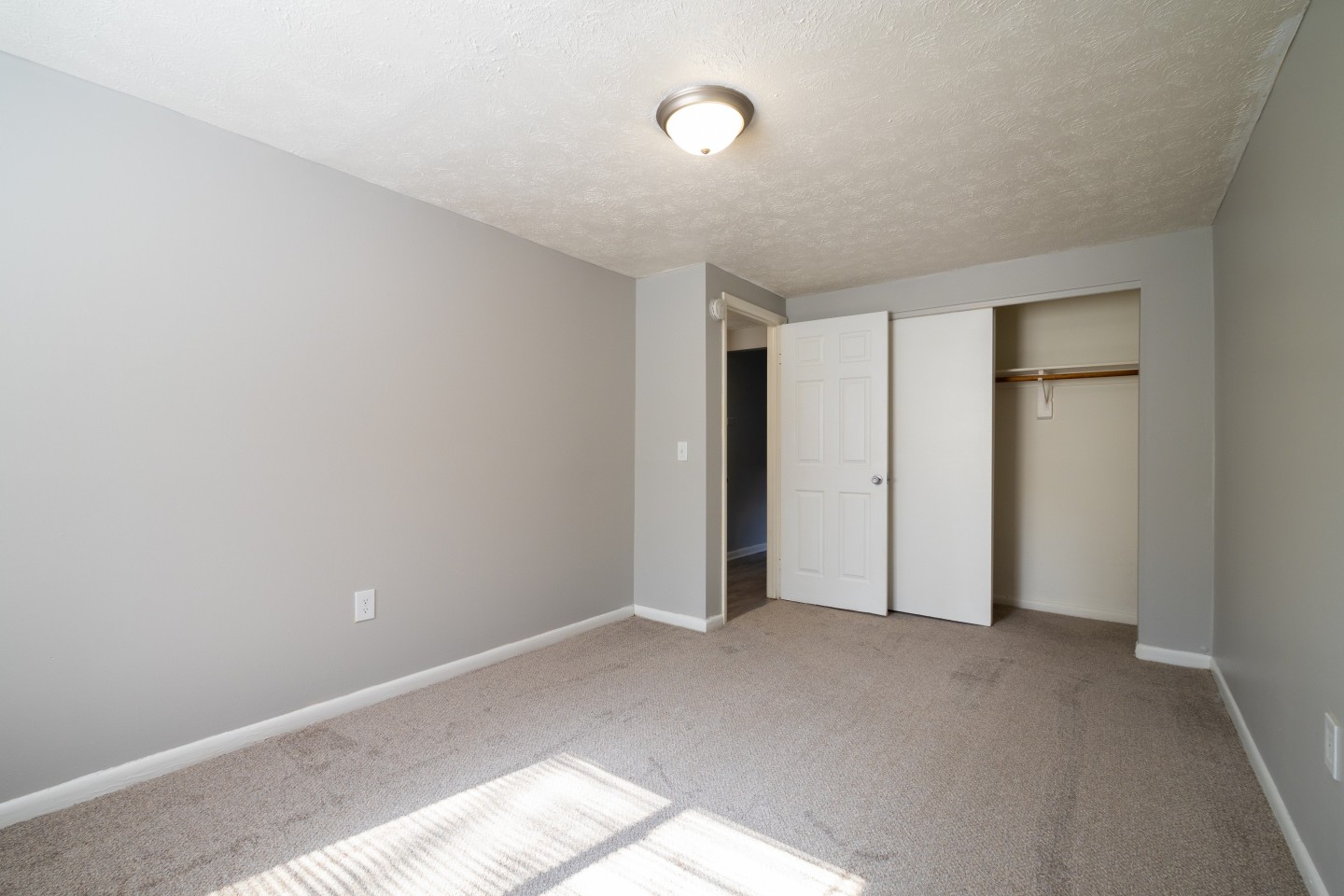 Willowbrooke Apartments & Townhomes Image 27