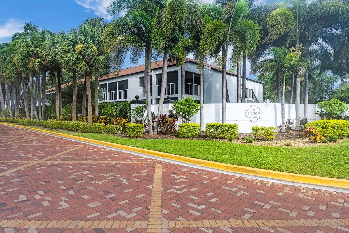 The Luxe at Boca Image 23
