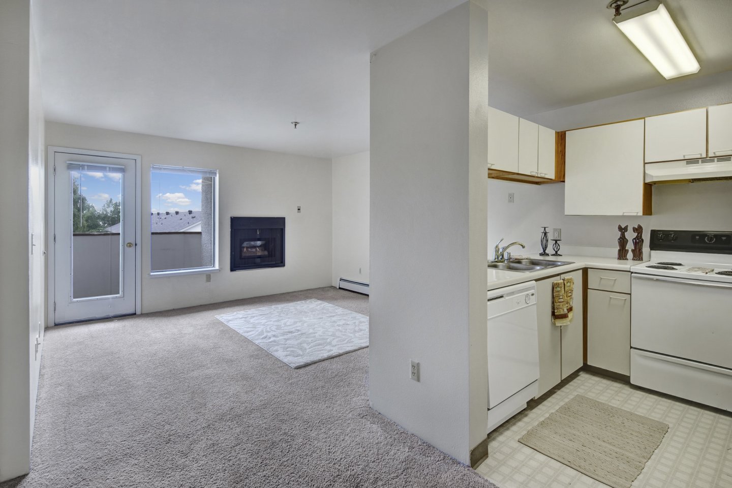 Silver Ridge Apartment Homes Image 7