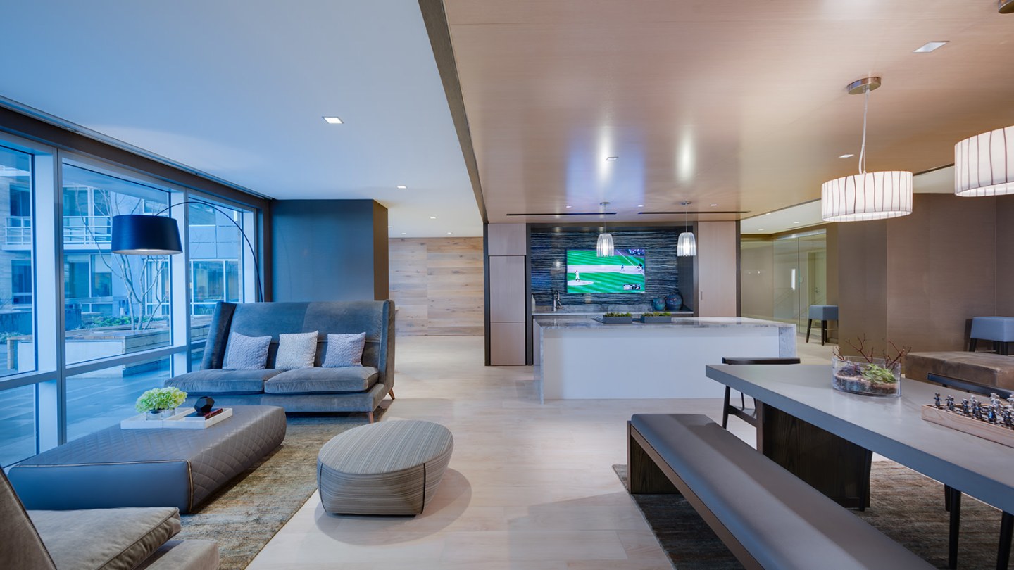 F1RST Residences Image 6