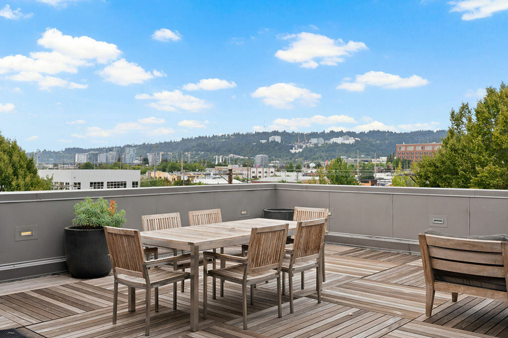 East 12 Lofts Image 19