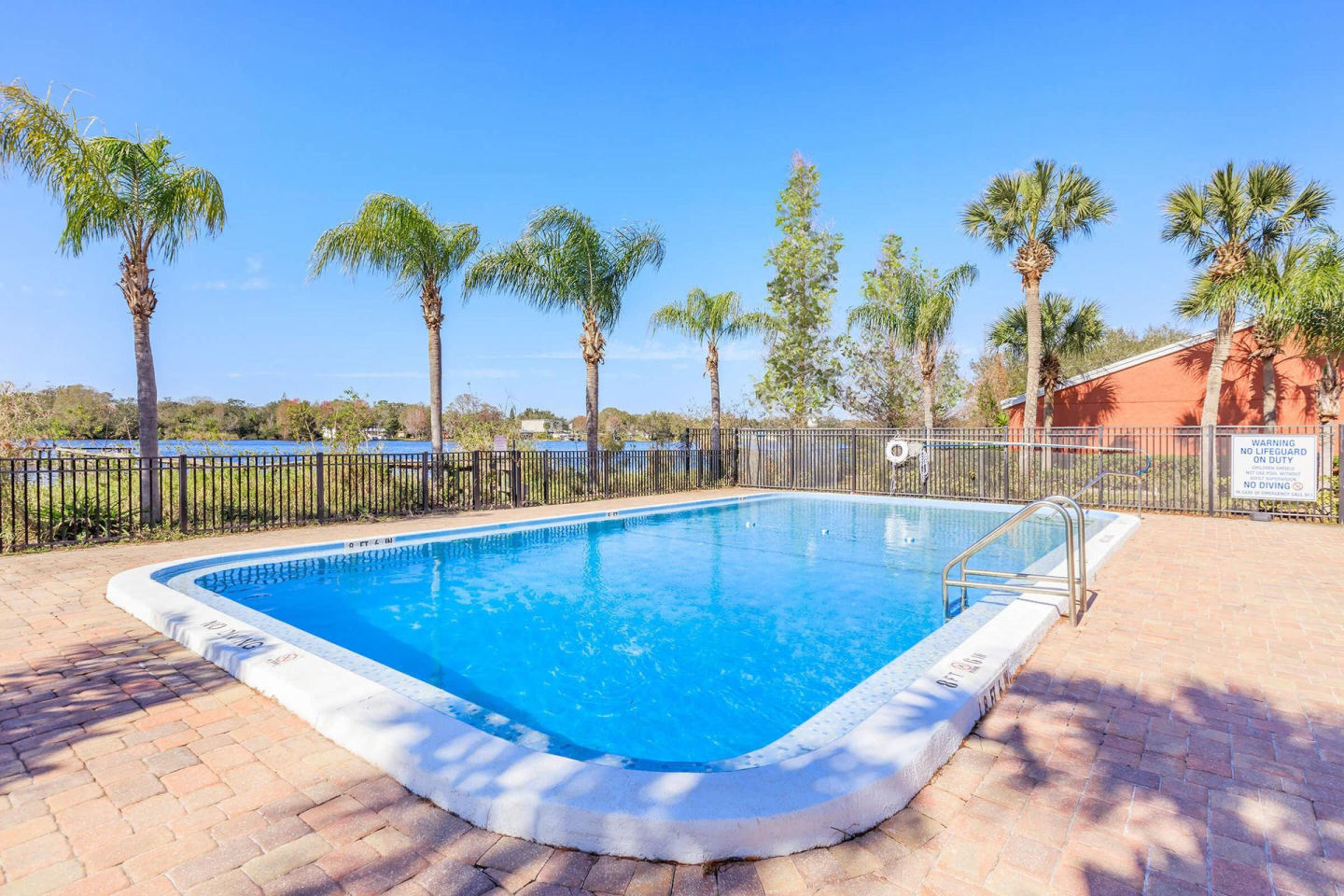 Crown Pointe Image 2