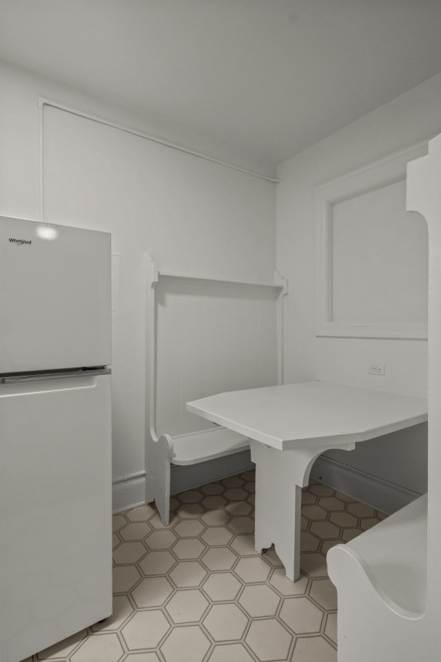 Campus Apartments Image 14