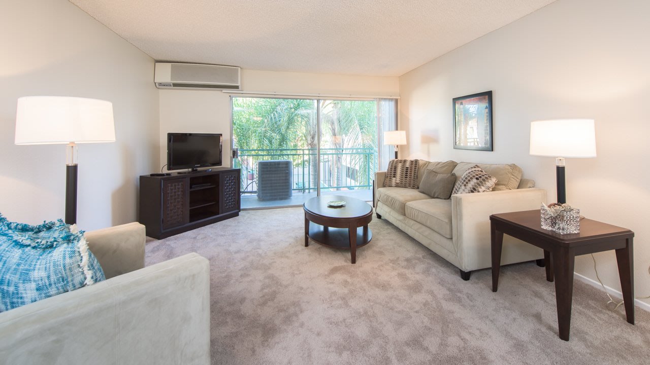 Tarzana Terraces Image 7