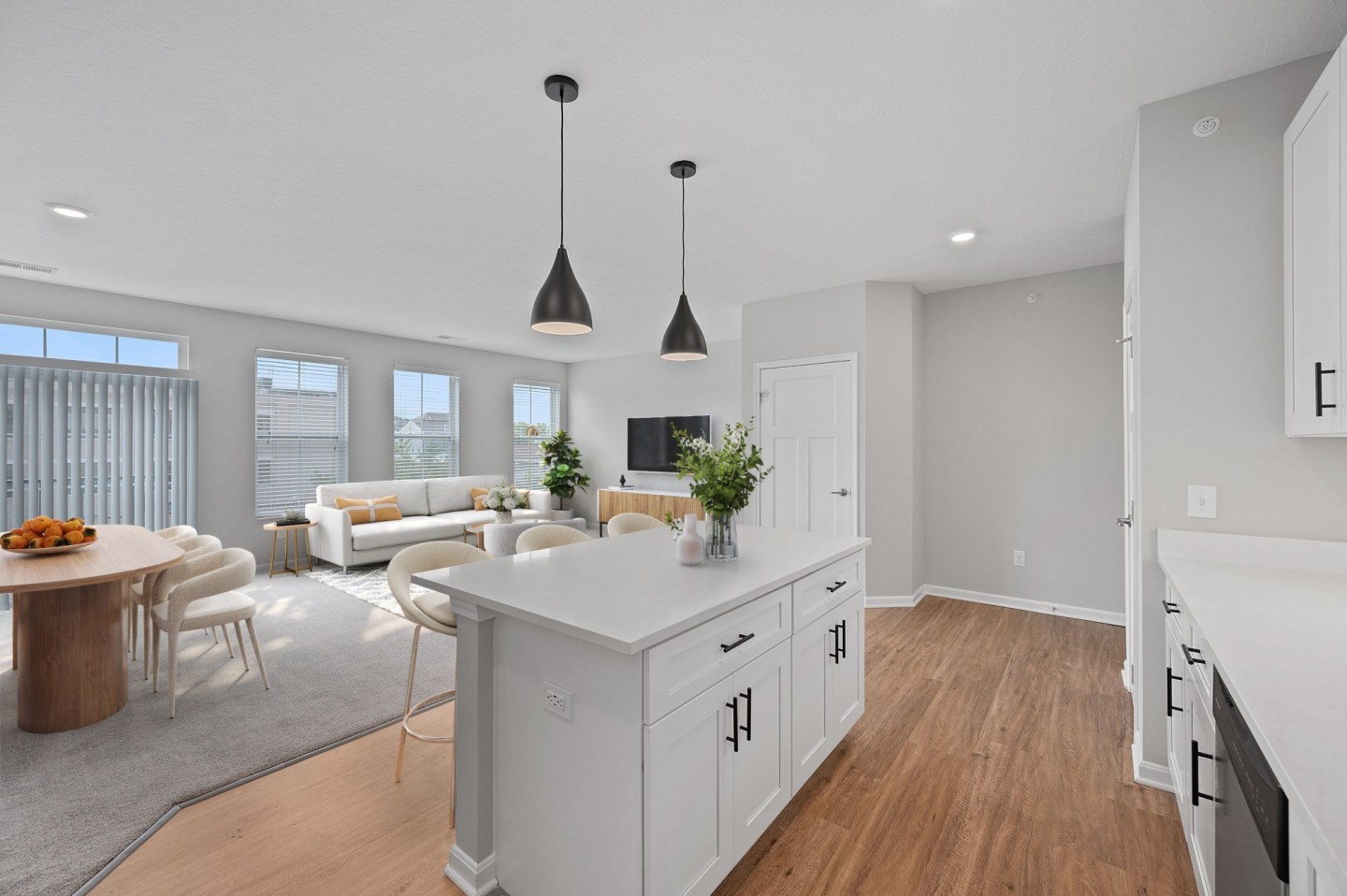 Monmouth Row Apartments Image 58