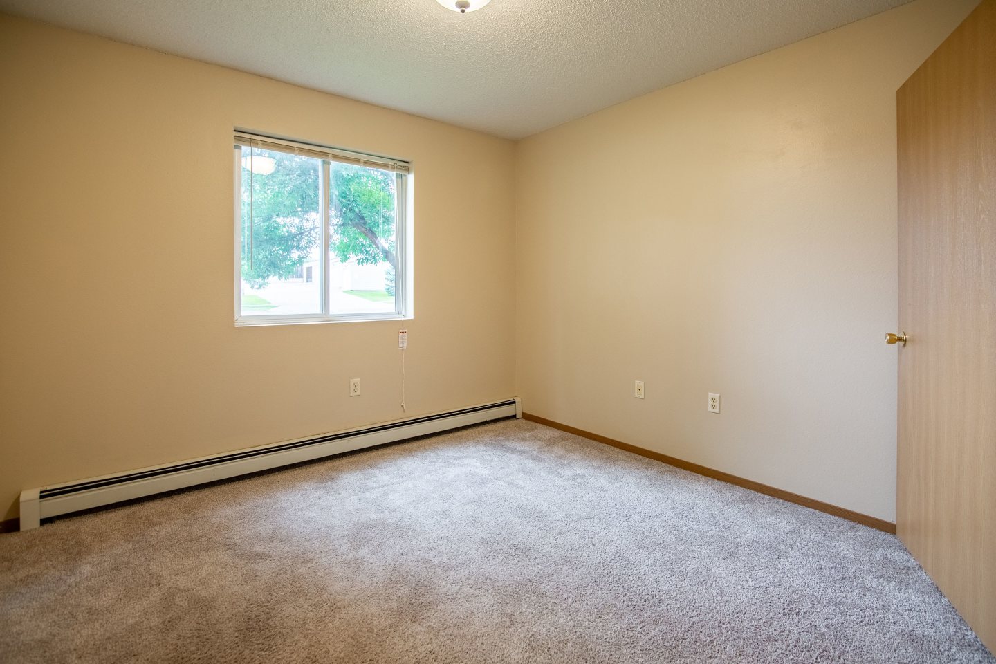 Turnpike Apartments Image 12