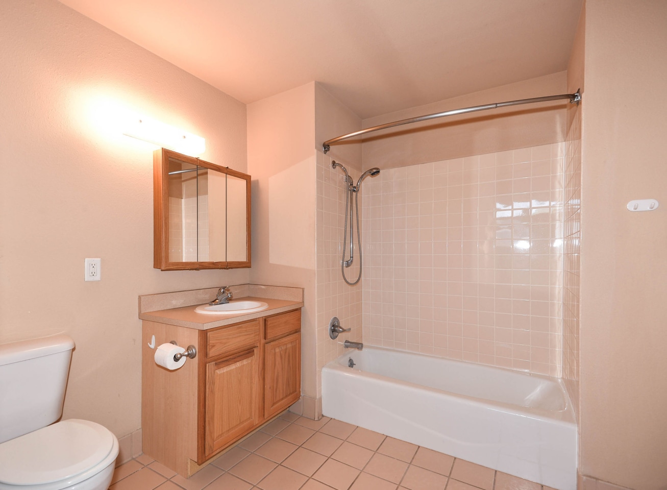 Madison Avenue Apartments Image 9