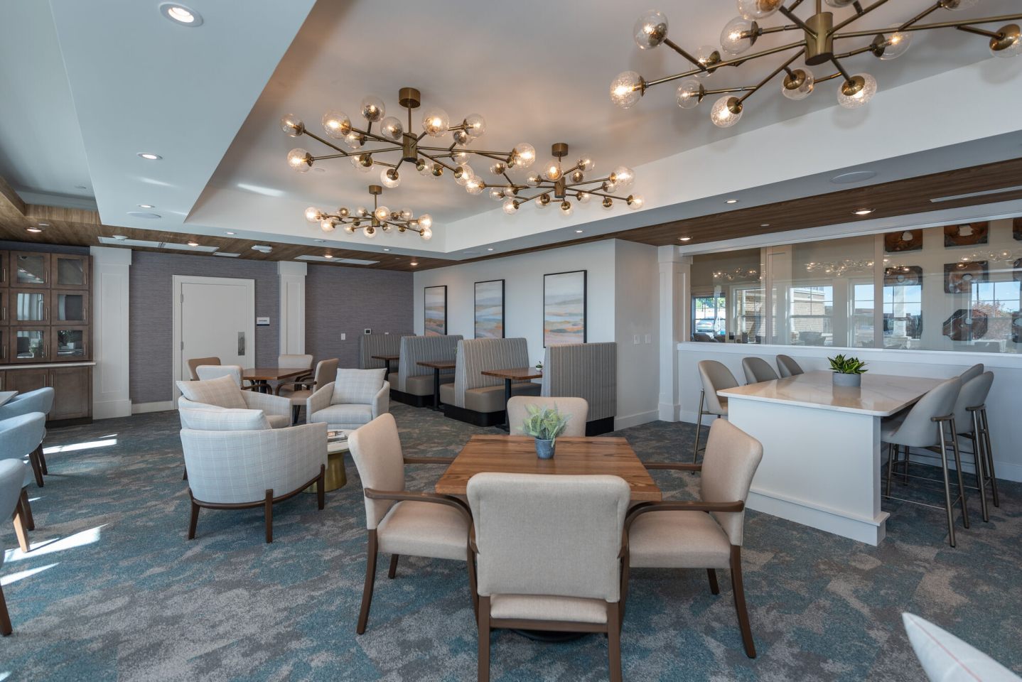 Acclaim at the Hill - Senior Living Image 8