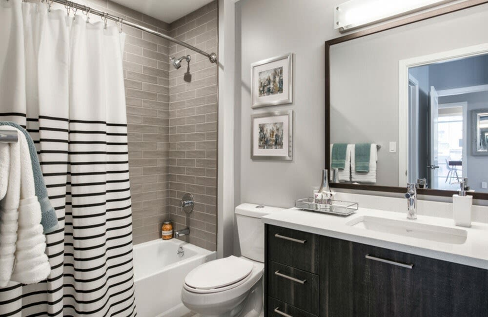 1213 Walnut Image 31