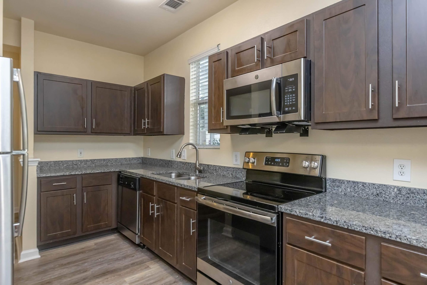 The Lofts at Strickland Glen Image 12