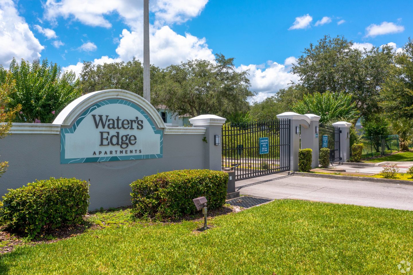 Waters Edge Image 7