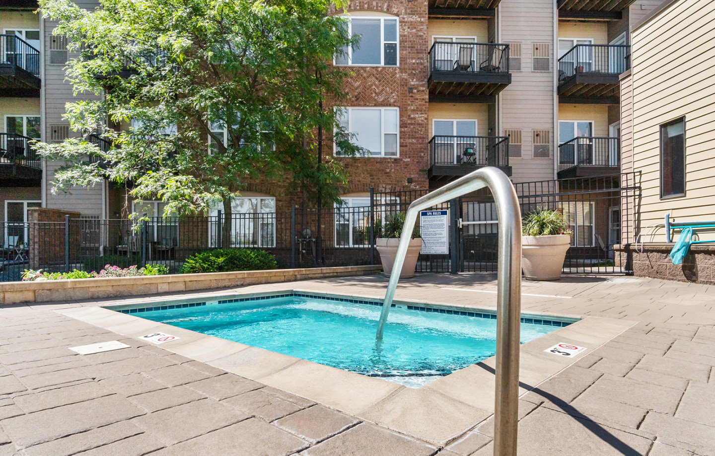 The Landings at Silver Lake Village Image 23