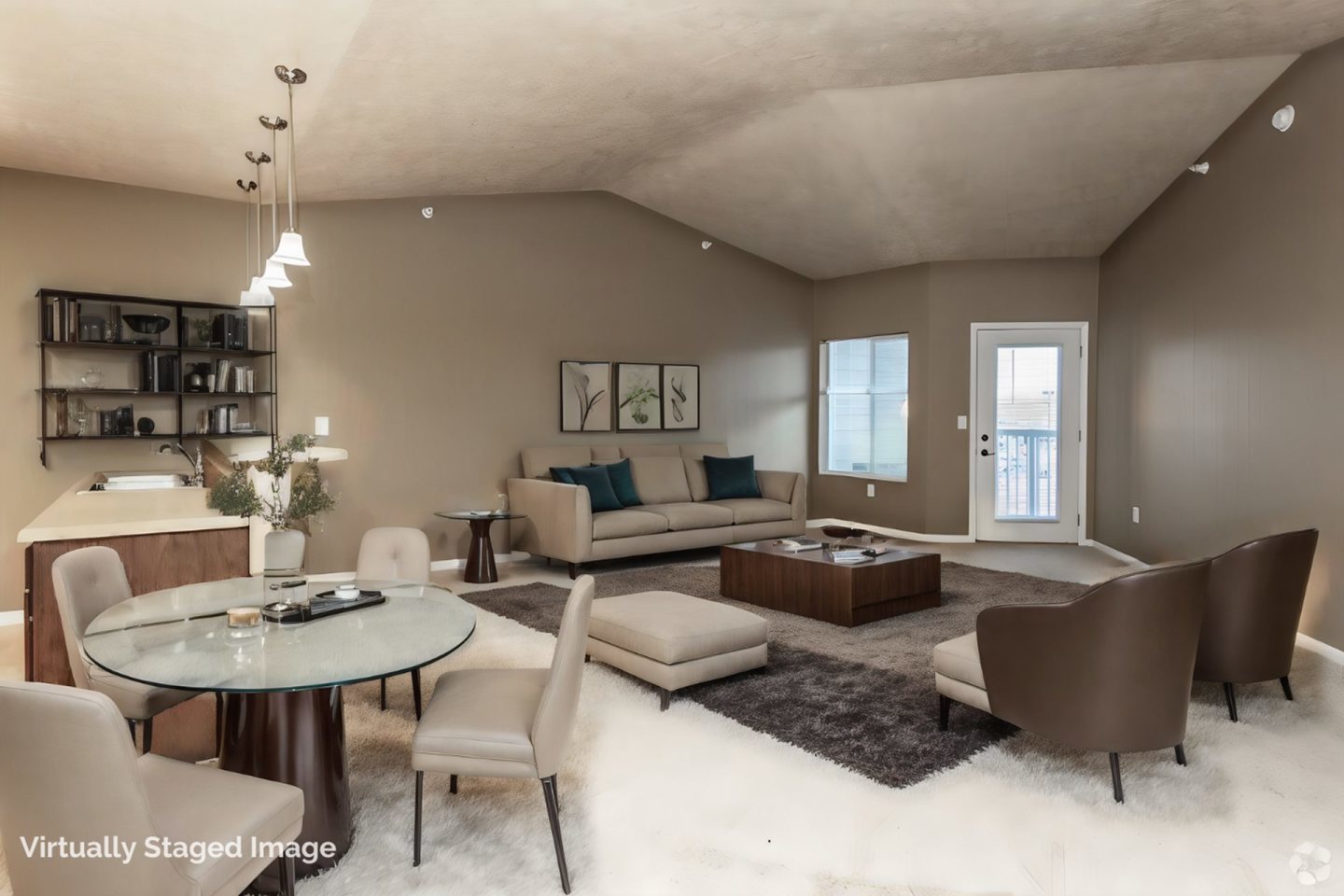 MacArthur Square Apartments Image 3