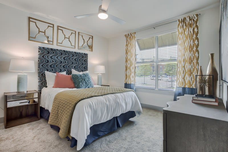 Lakeside Lofts Image 17