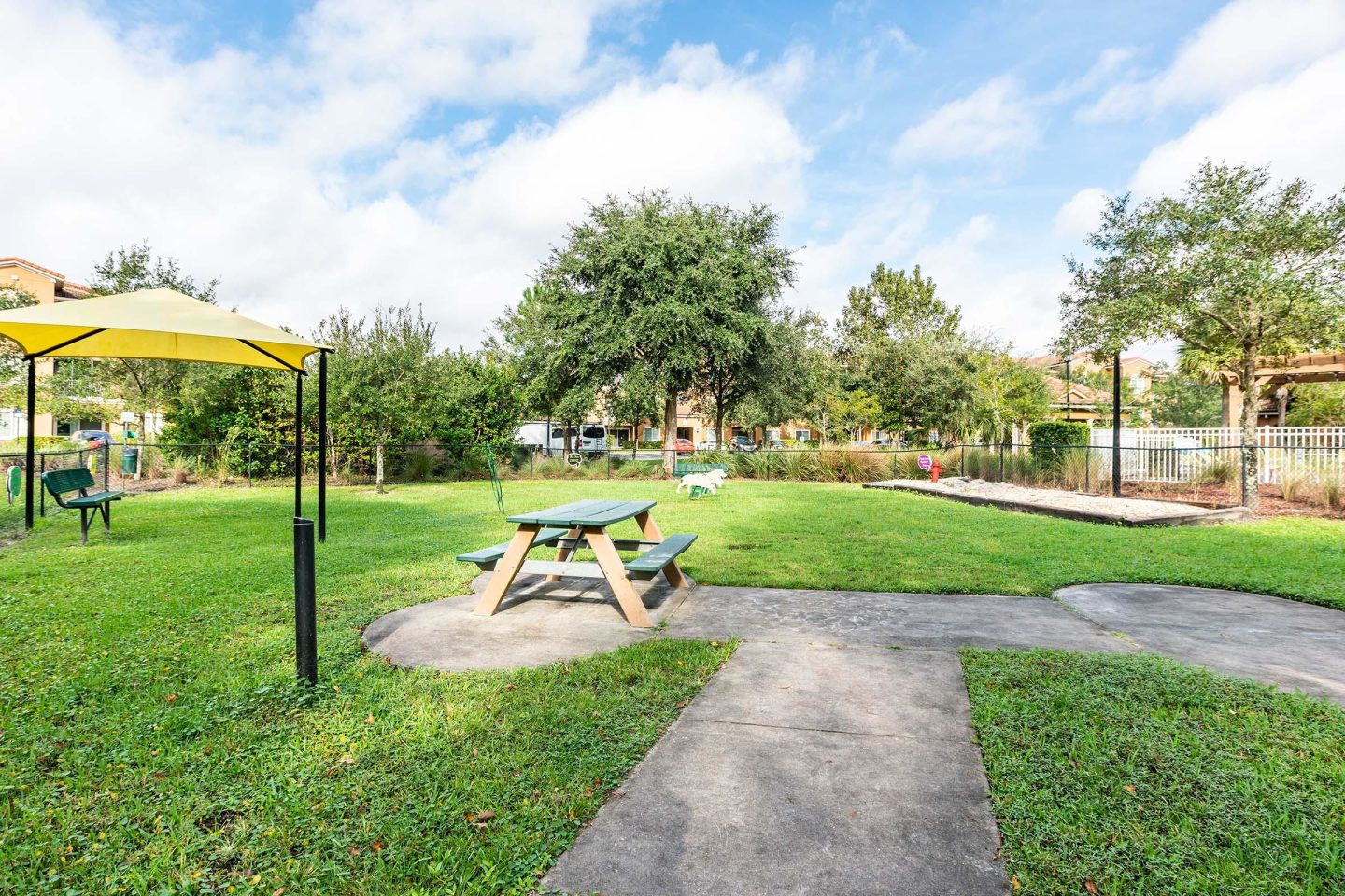 Florida Club at Deerwood Image 14