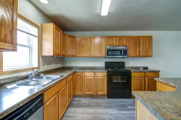 Meadow Ridge Apartments Image 3
