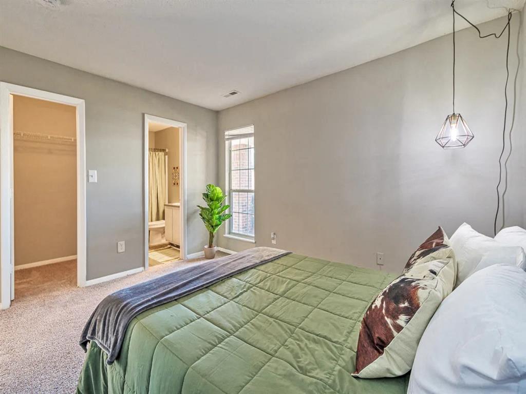 Lancaster Ridge Image 17