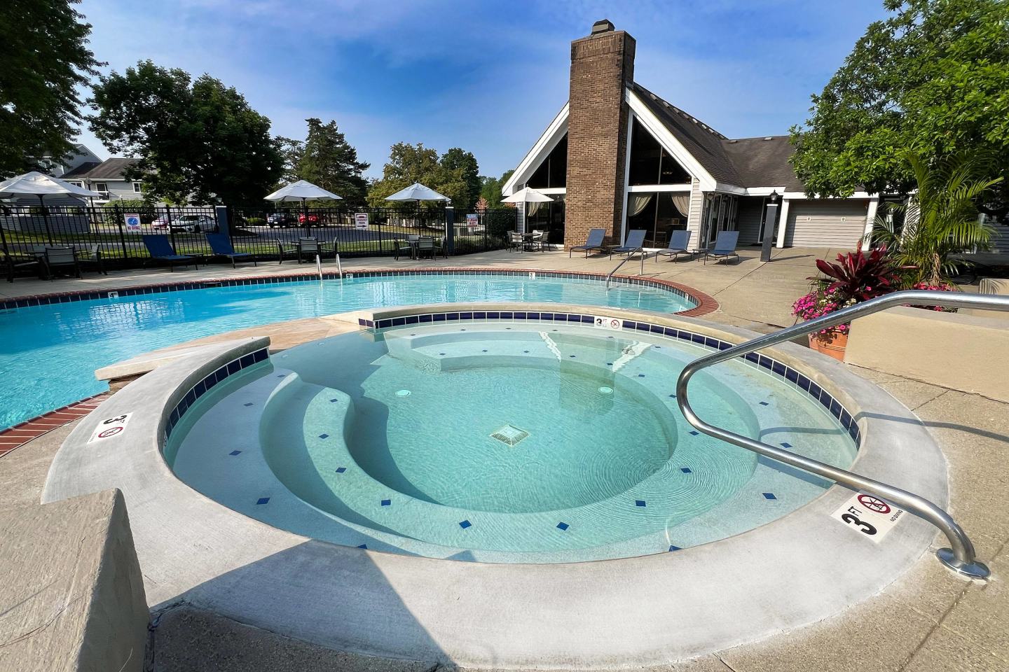 Deercross Apartments Image 10
