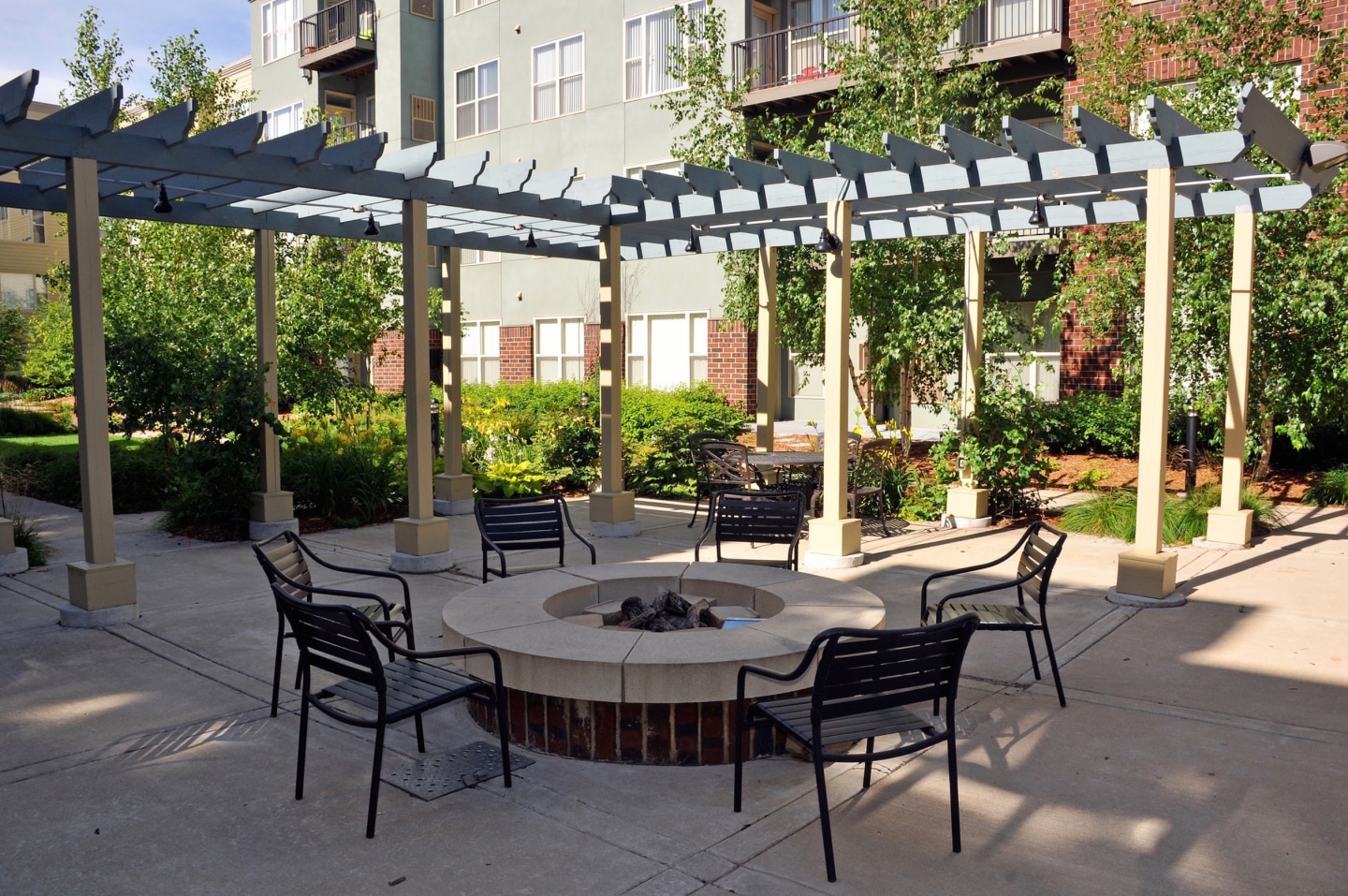 808 Berry Place Image 47