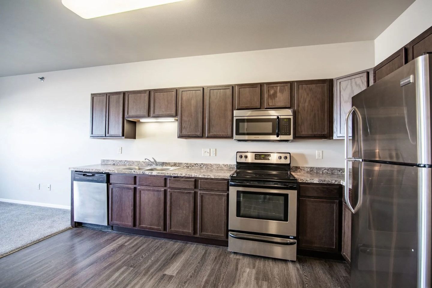 West Creek Crossing Apartments Image 3