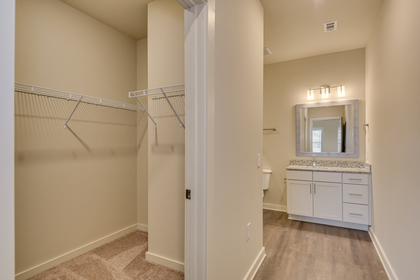 The Augustan Apartments Image 13