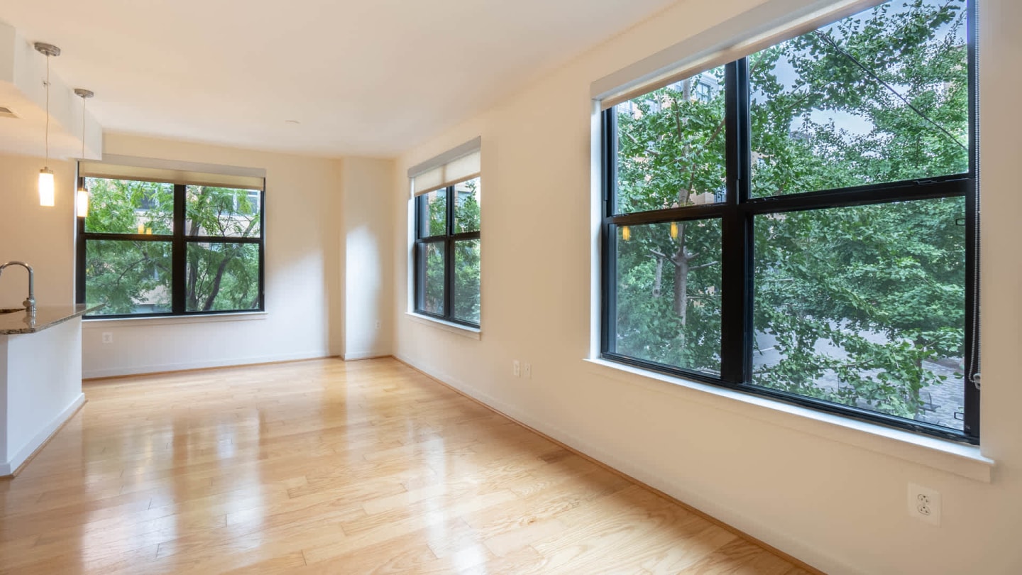 1111 Belle Pre Image 9