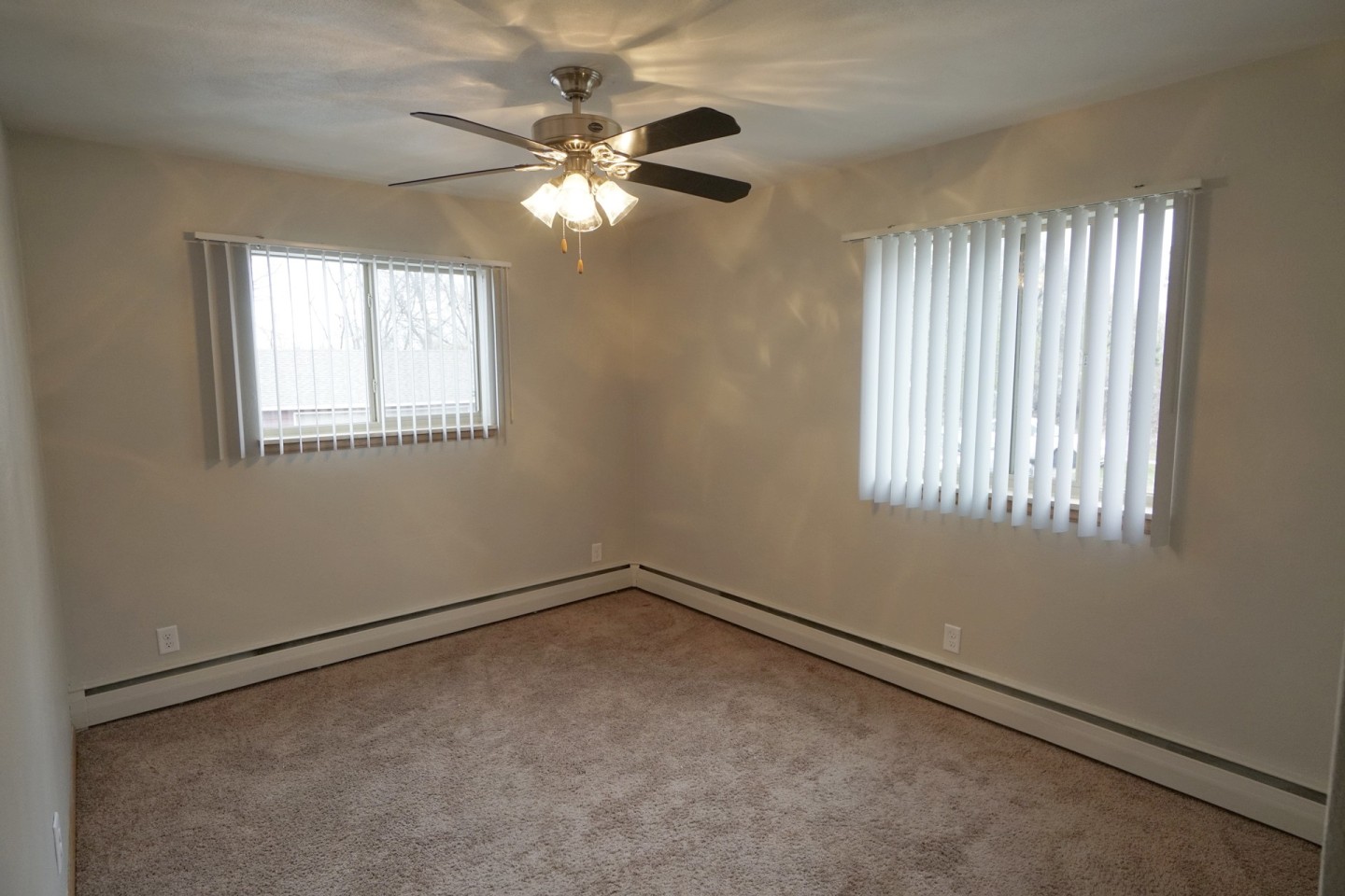 Como Lakes Apartments Image 15
