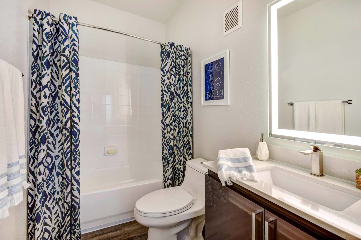 The Monaco at Waterford Lakes Image 77