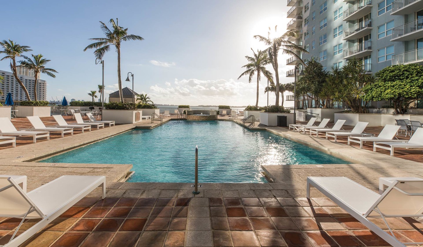 Yacht Club at Brickell Apartments Image 1