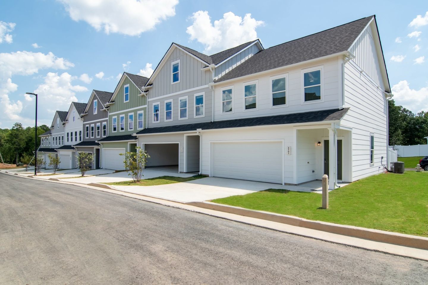 Summerwell Parkway Village Image 3