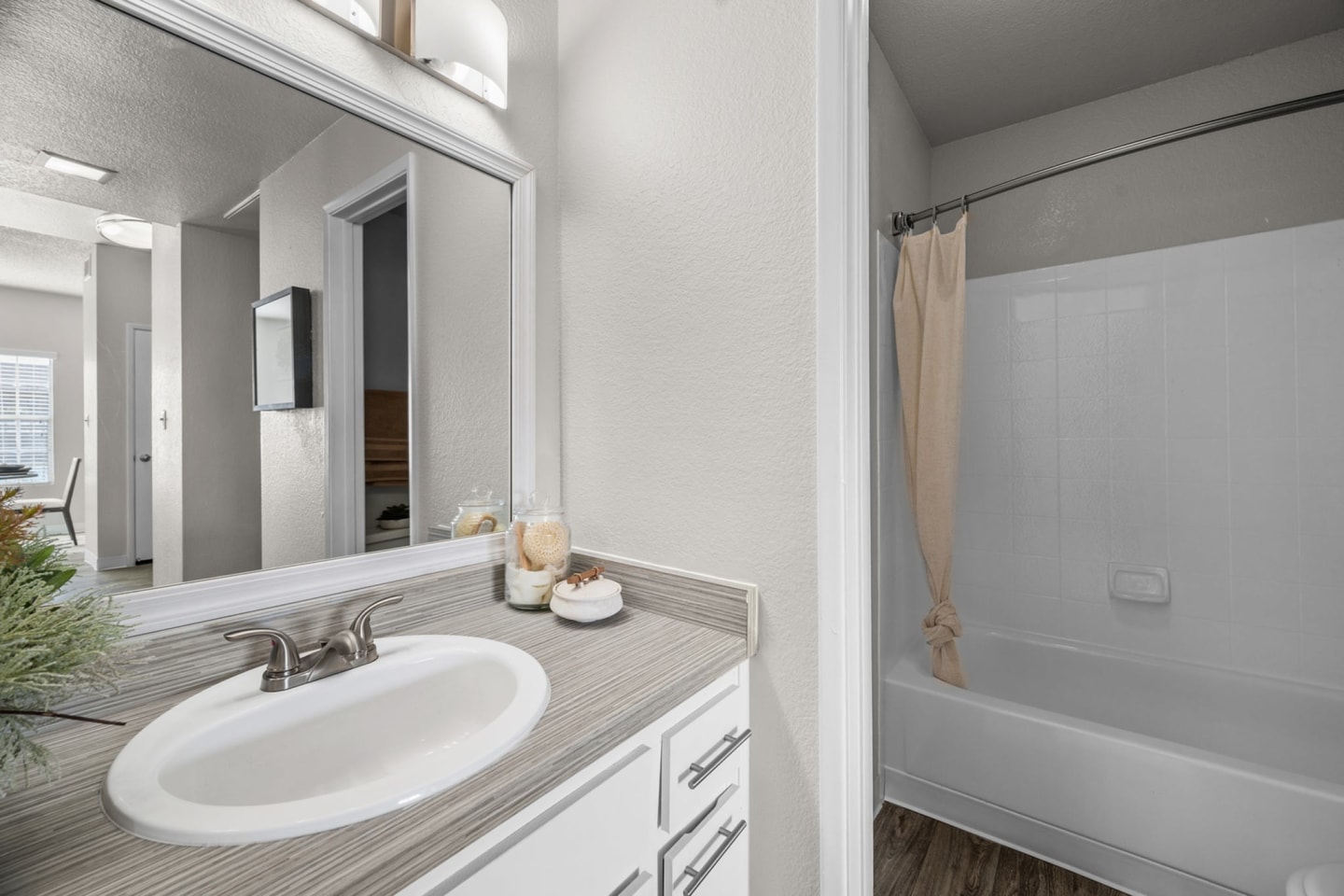 Greentree Place Image 11