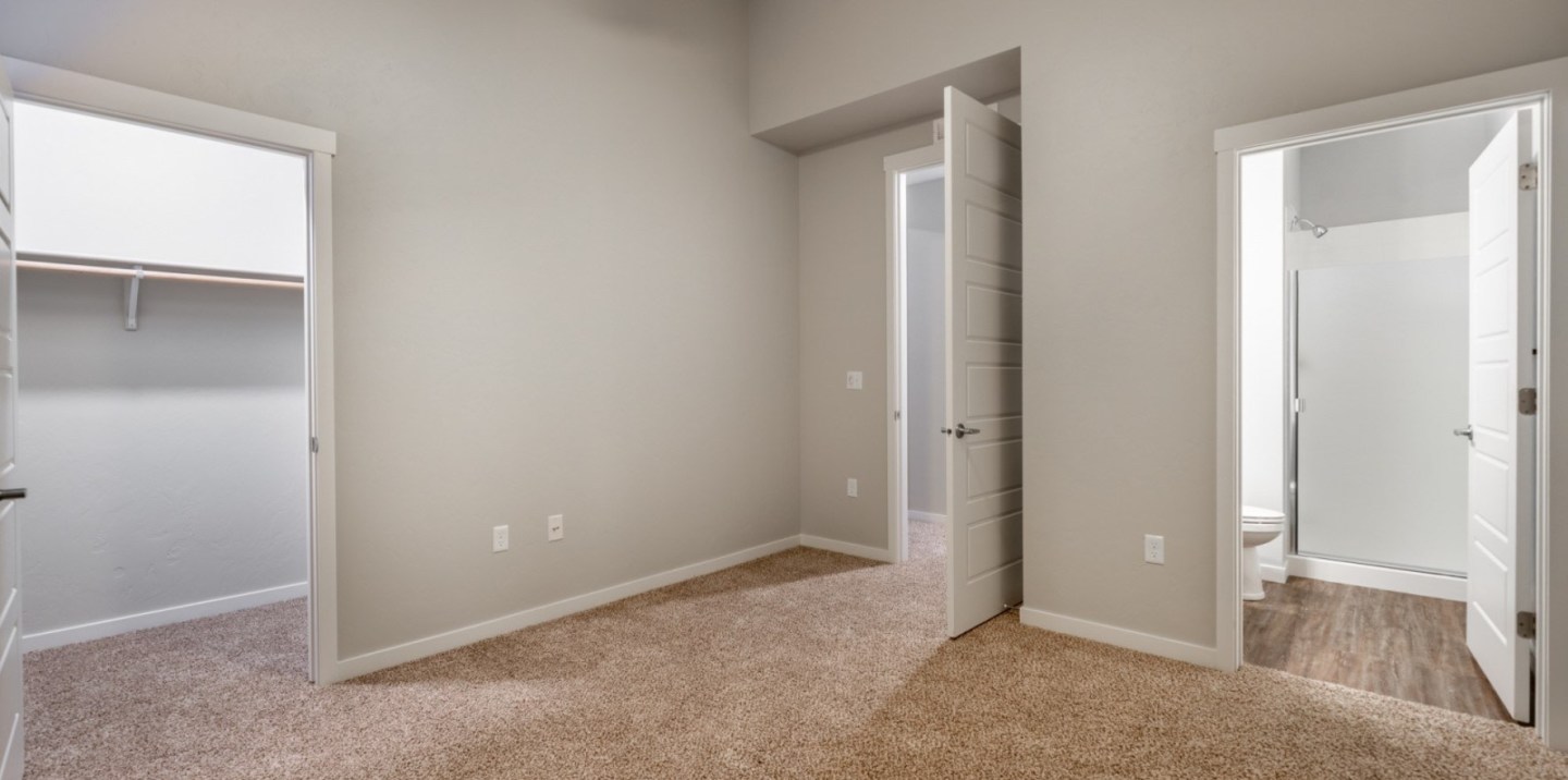 The Enclave Image 36