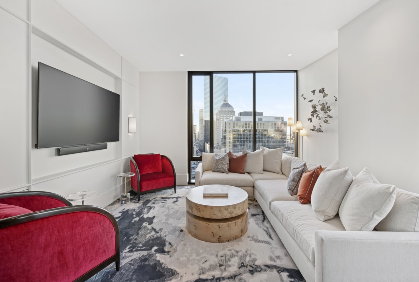 212 Stuart Image 10