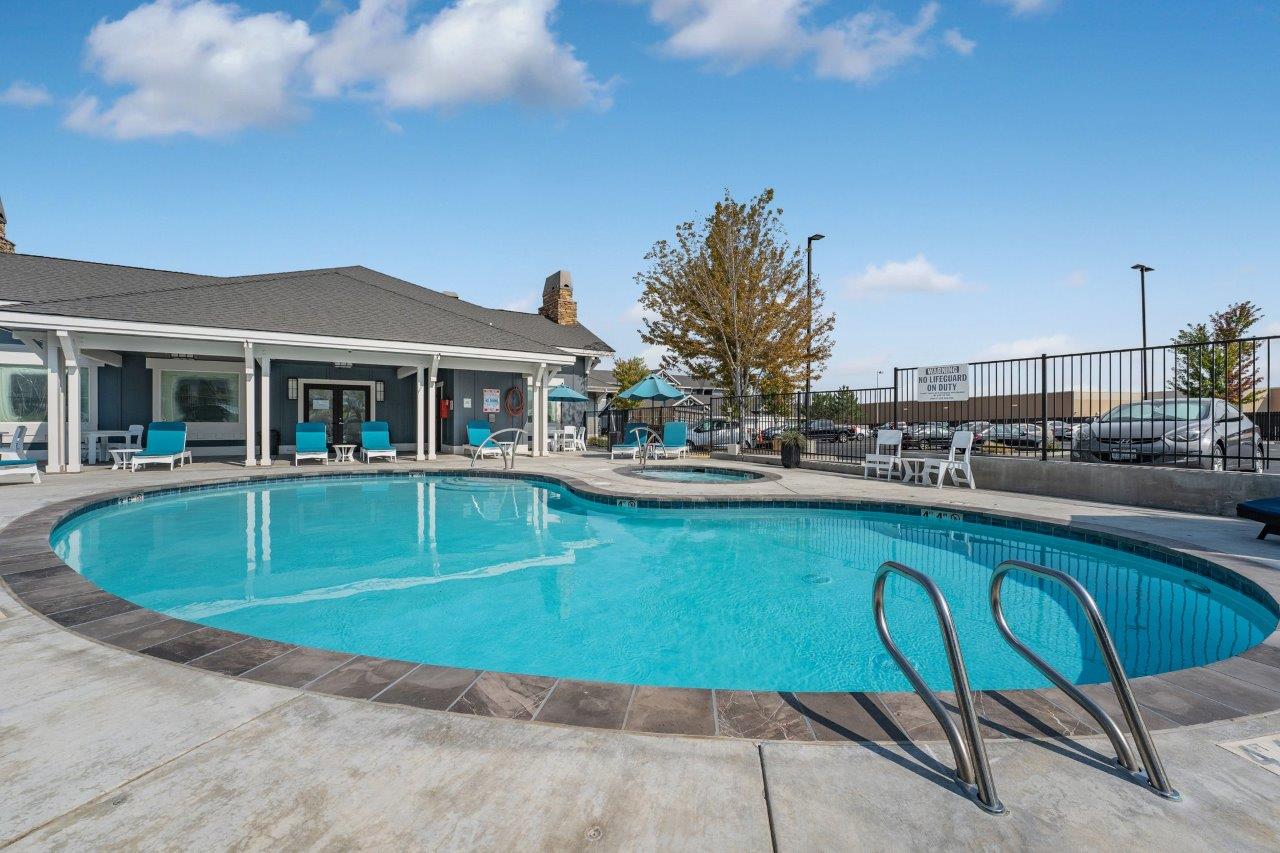 Regency Park Apartments at Queensgate Image 21