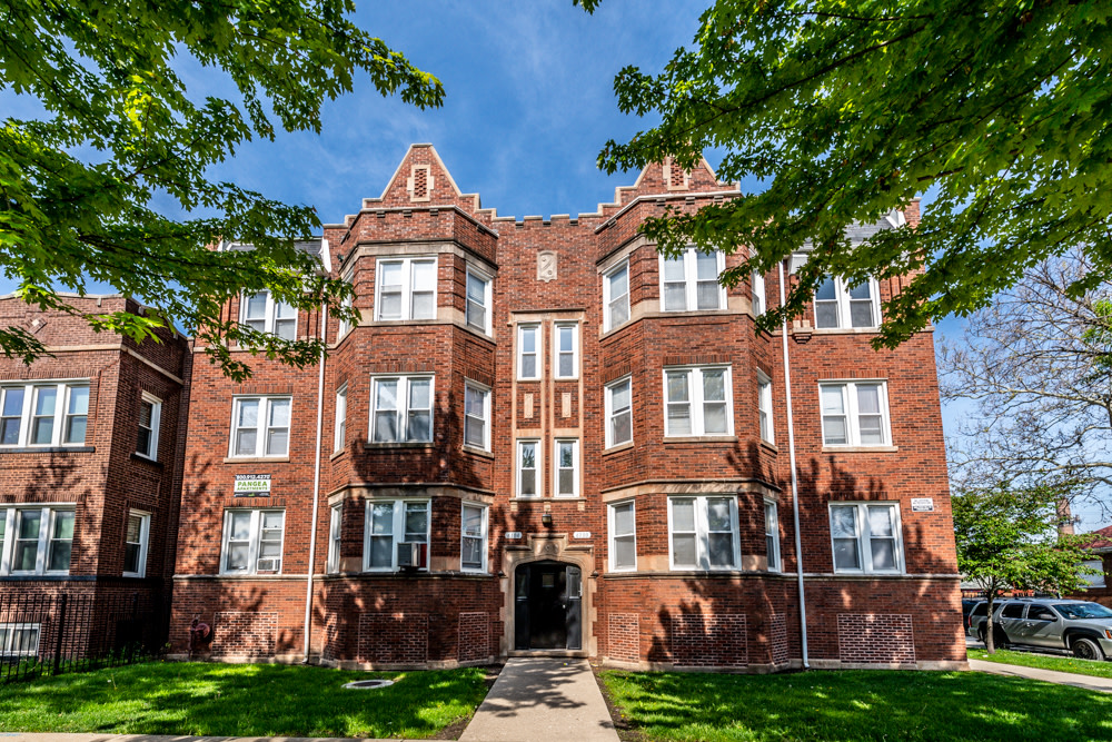 Chicago Lawn Apartments Image 1
