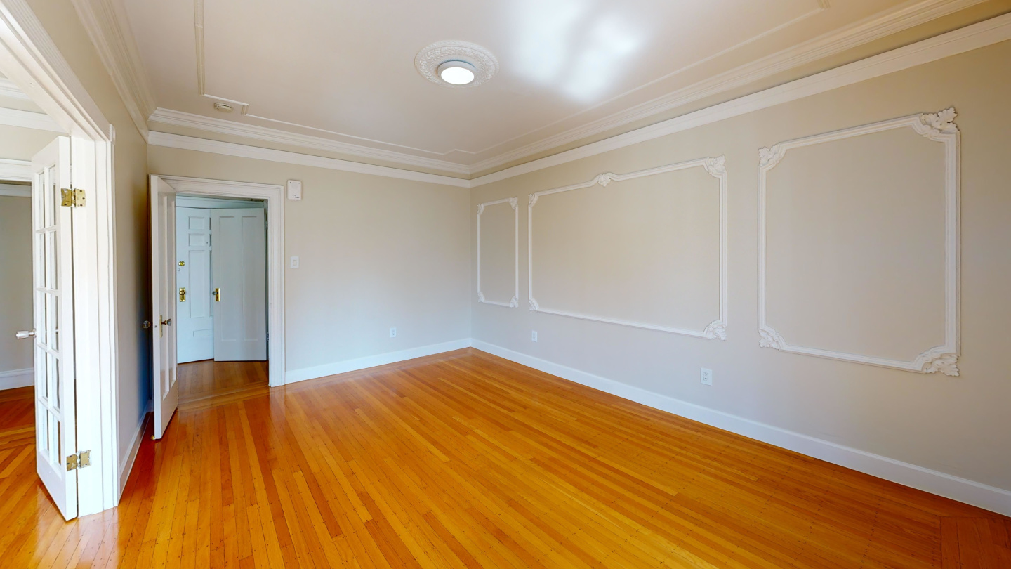 621 Stockton Image 20