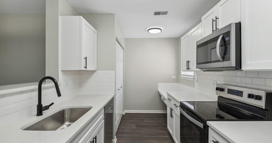 Stratford Green Apartment Homes Image 30