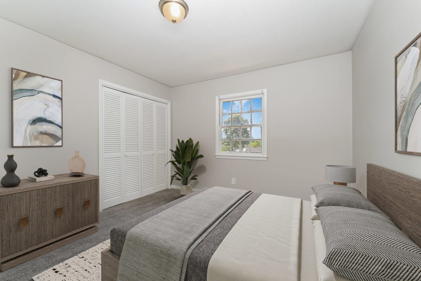 Meadowview Apartments and Townhomes Image 4
