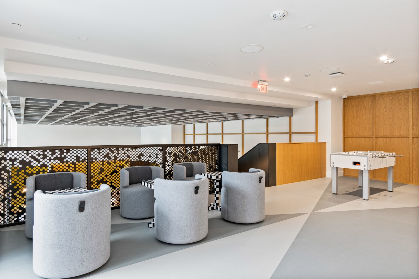Sevens Luxury Apartment Image 18