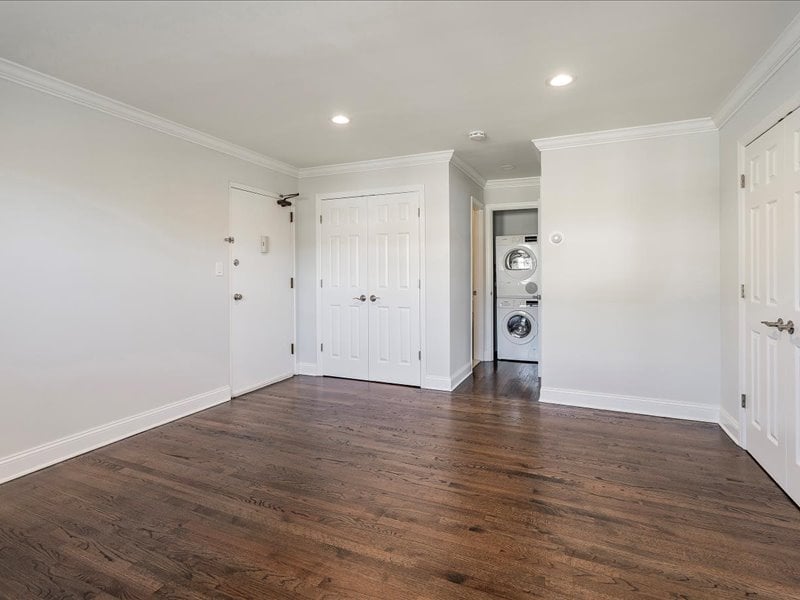 48 Roseland Avenue Image 25