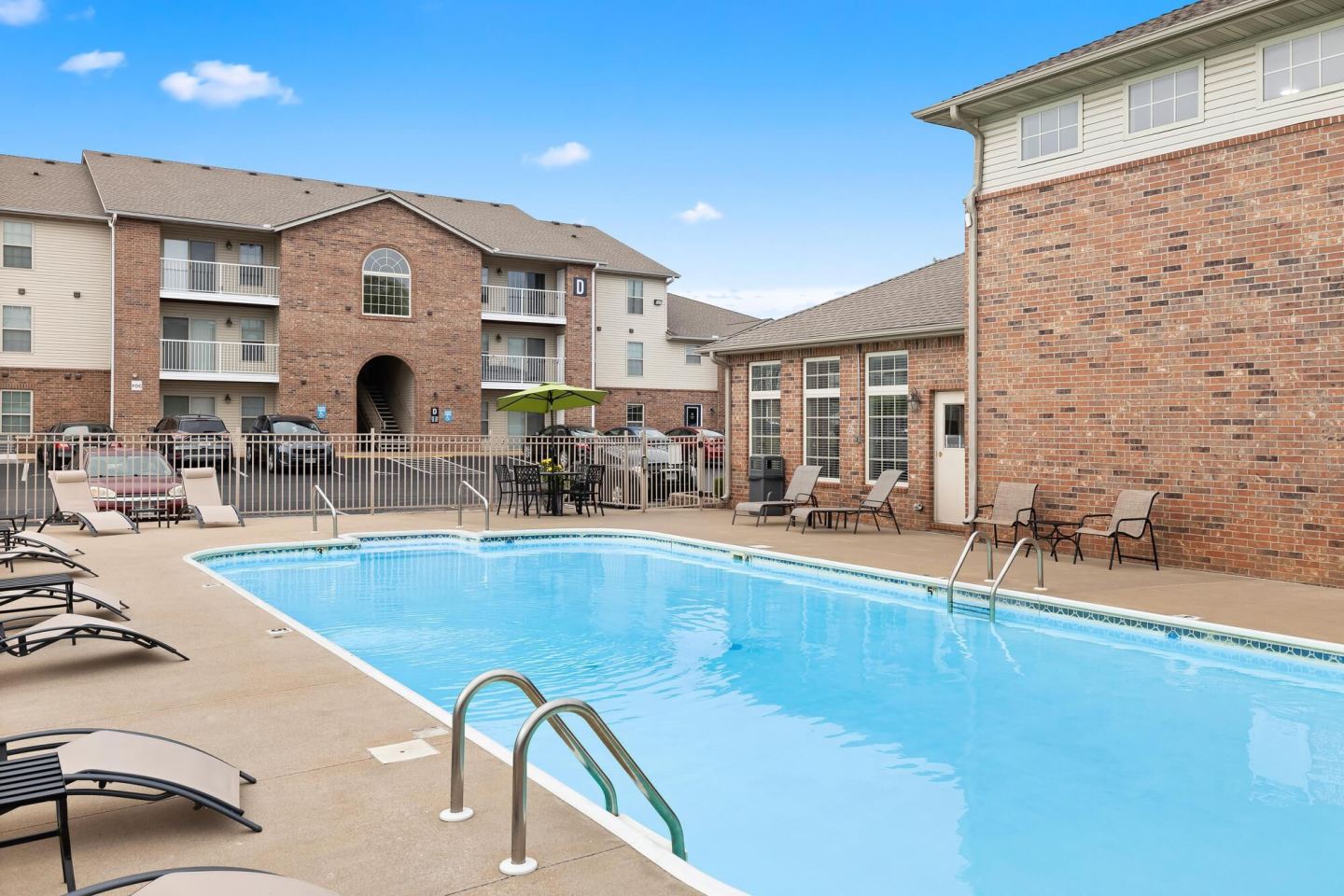 Sherwood Village Image 1