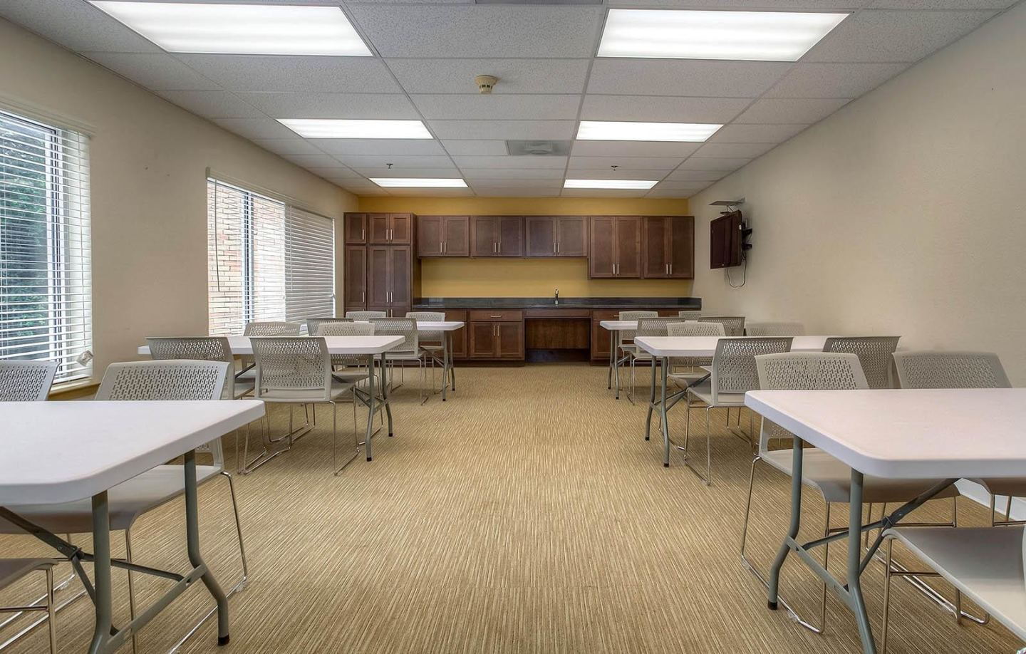 Silver Gardens - Senior & Affordable Housing Image 10