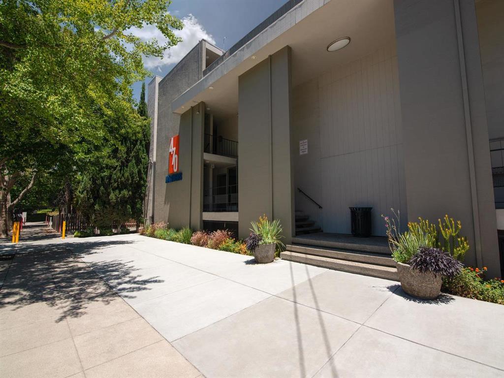 470 Apartments Image 3