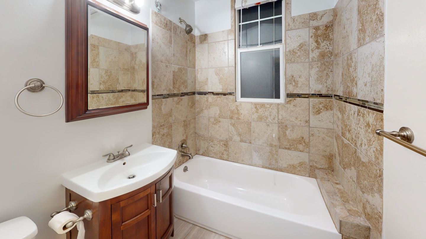 1395 Golden Gate Avenue Image 5