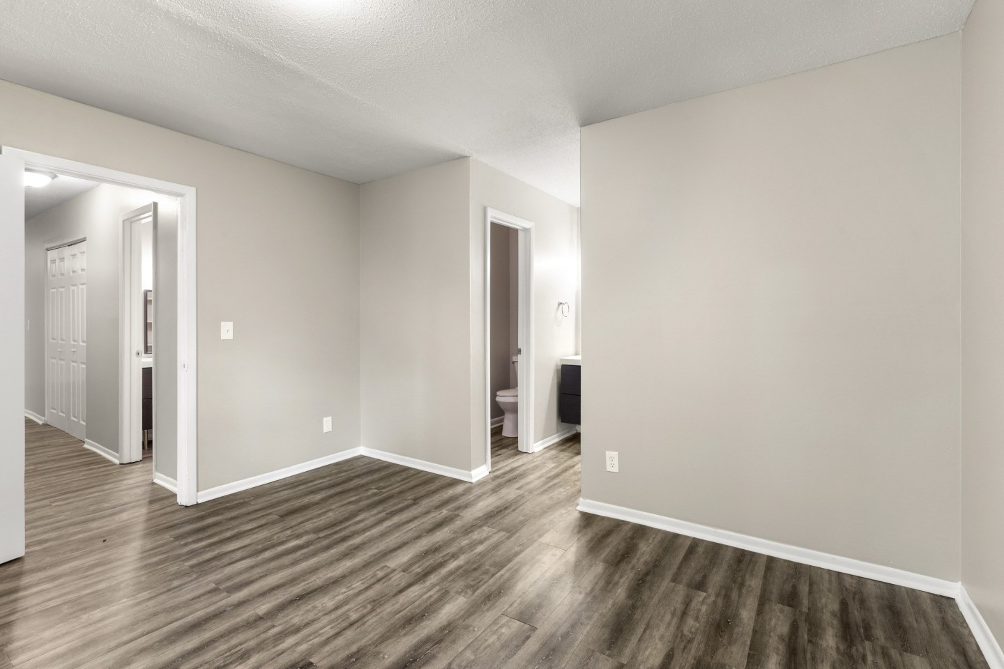 Woodbriar Management Image 25