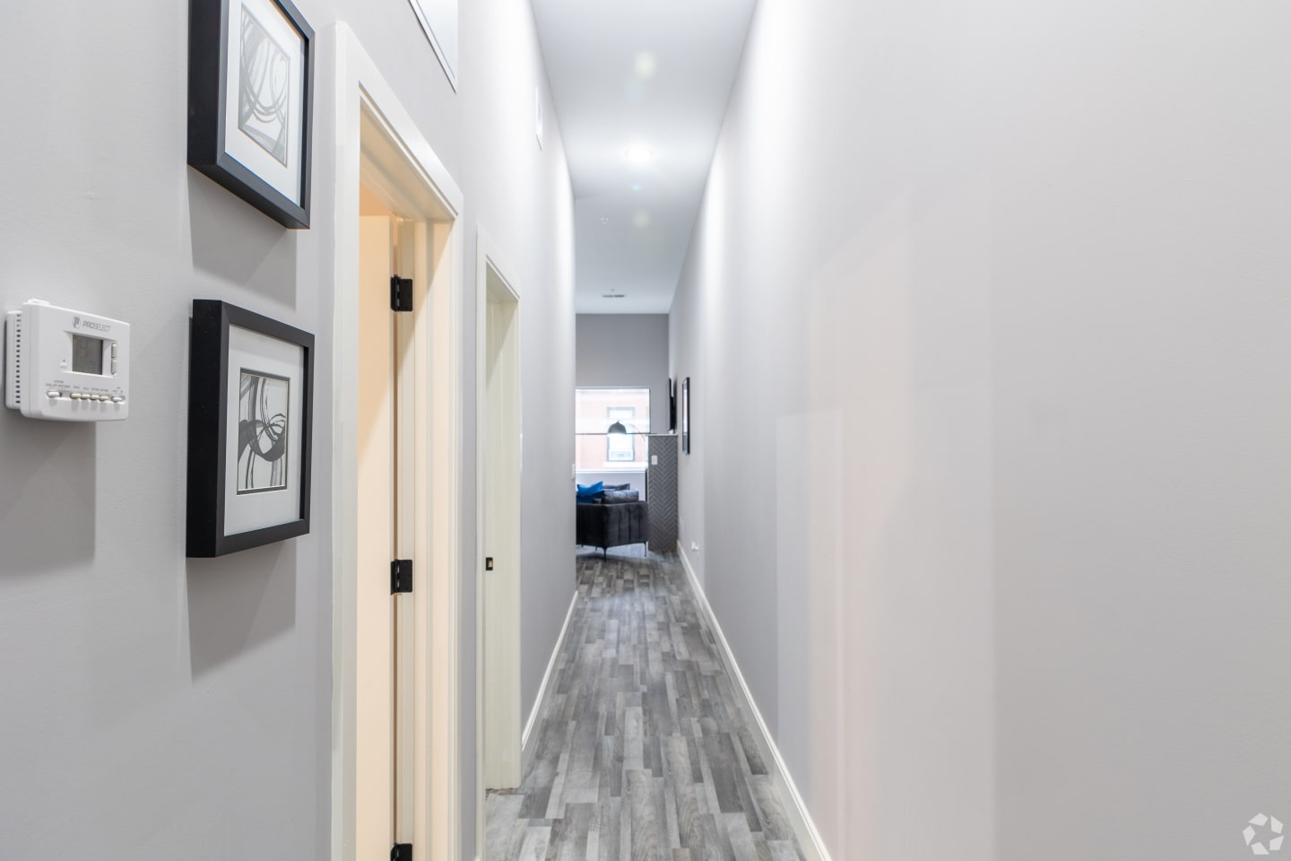 The Residence at 1000 Elm Image 96
