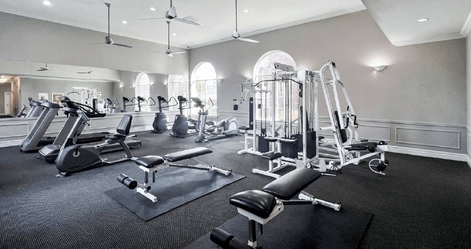 SaddleBrook Apartments Image 8