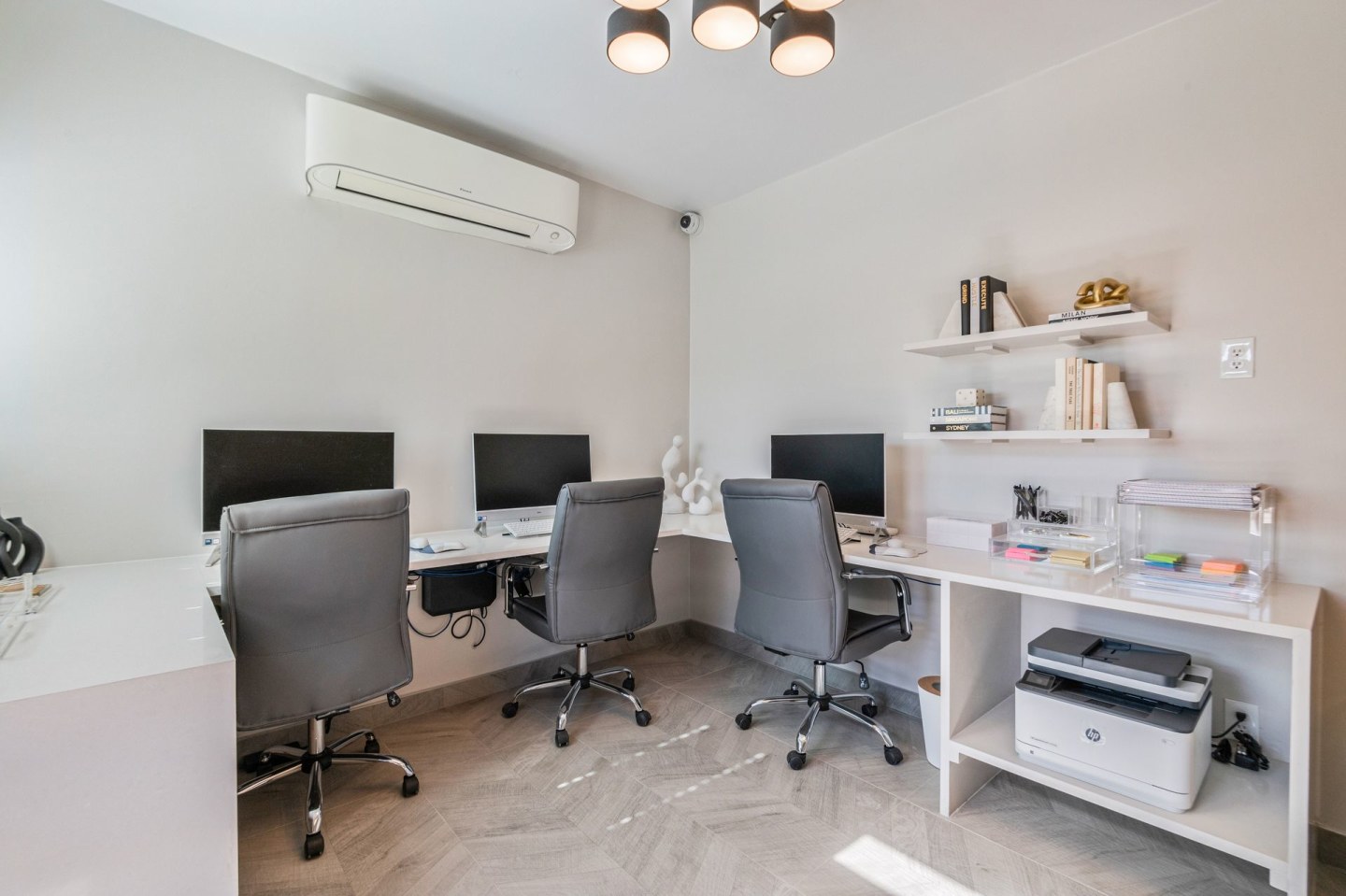 Echo Luxury Apartments Image 73