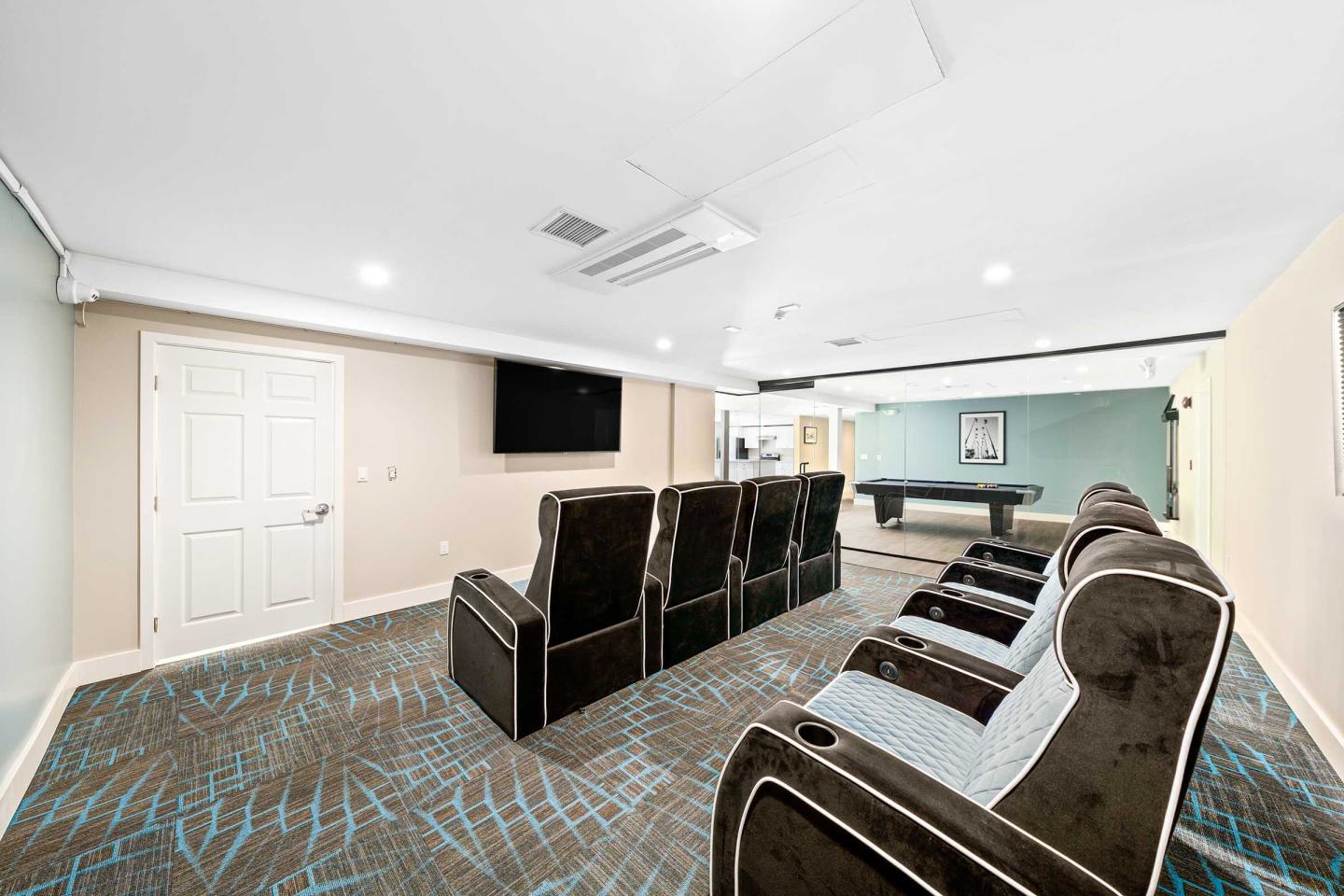 Summerview Beach Resort Luxury Apartments Image 34
